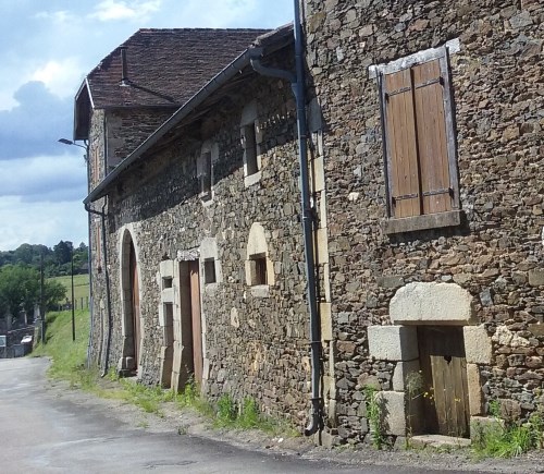 Maisons de Saint Bonnet Briance - Territoire de Noblat - Haute-Vienne - Villages du Limousin